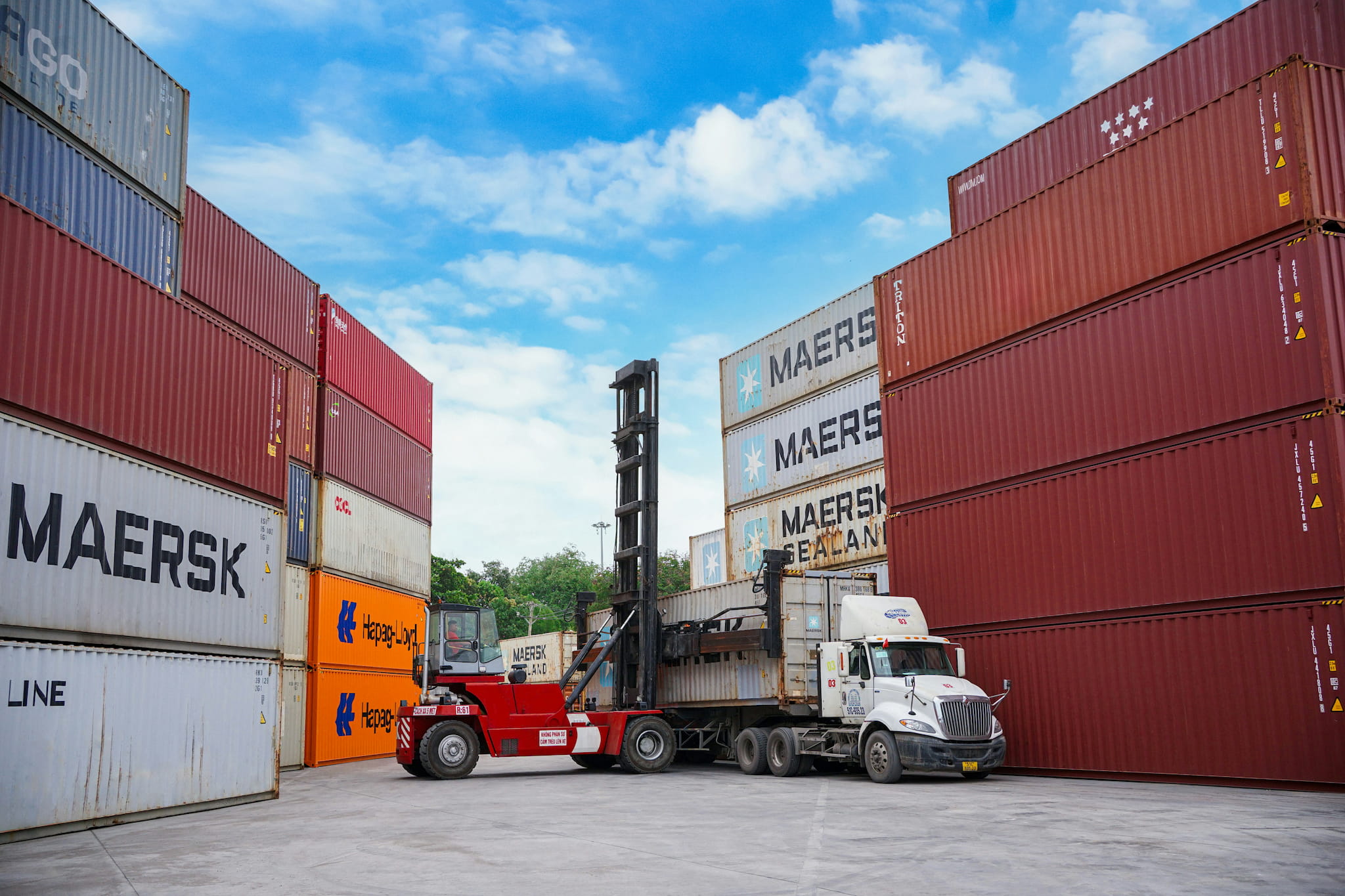 Specialty shipping and custom crating in Manor Texas by Austin Crate & Freight